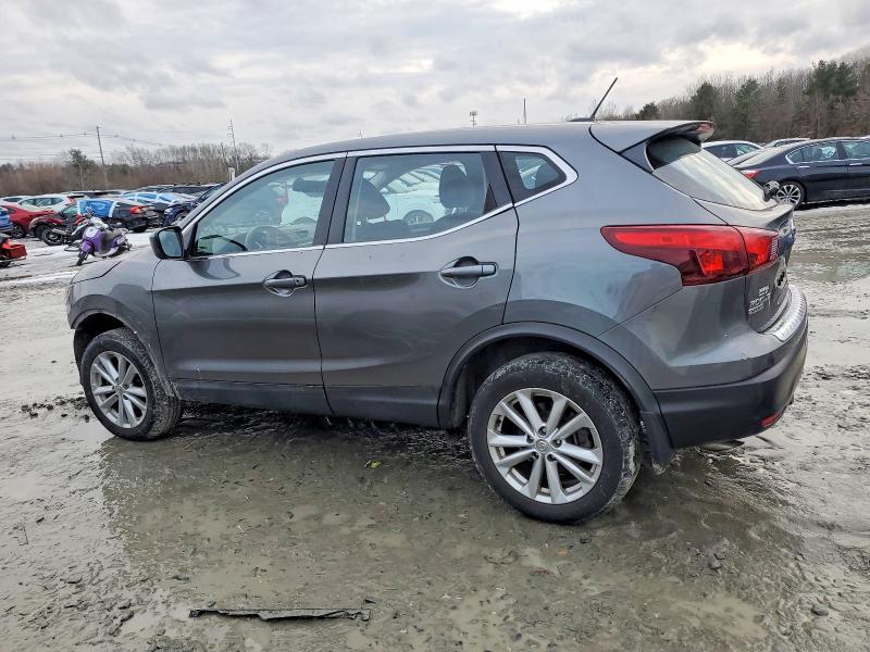 2018 Nissan Rogue Sport s