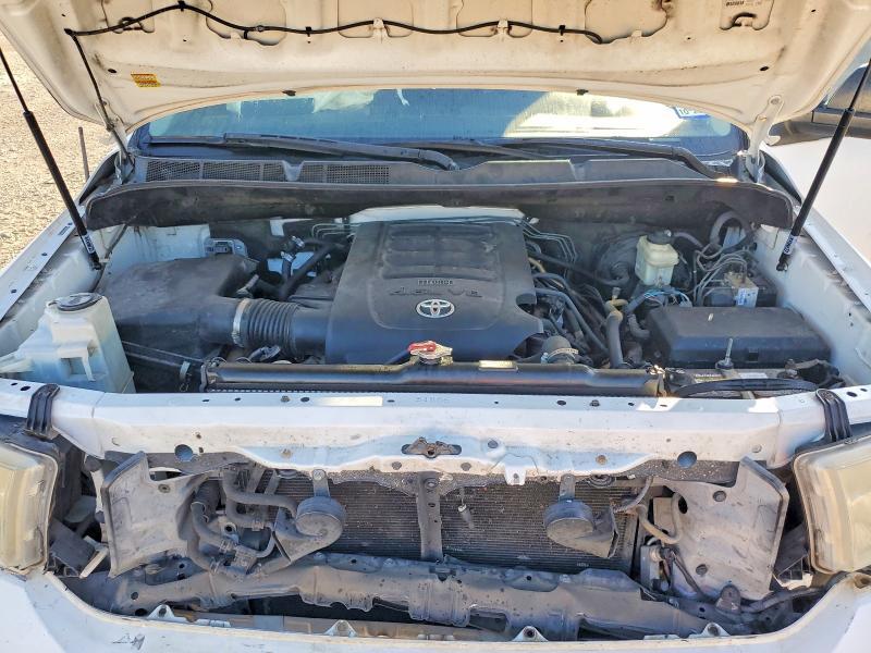 2011 Toyota Tundra Double cab SR5