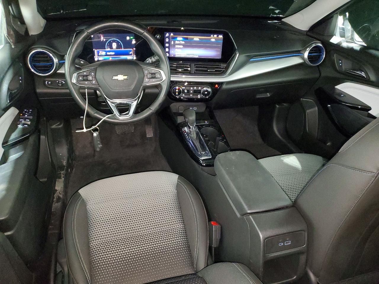 2025 Chevrolet Trax 1LT