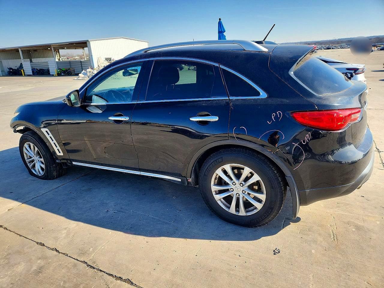 2009 Infinity Fx35 Base