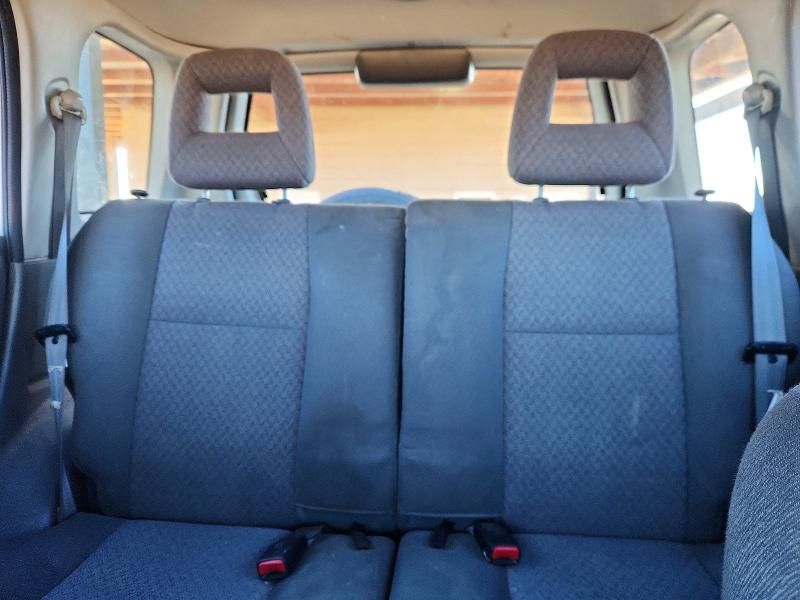 2002 Chevrolet Tracker