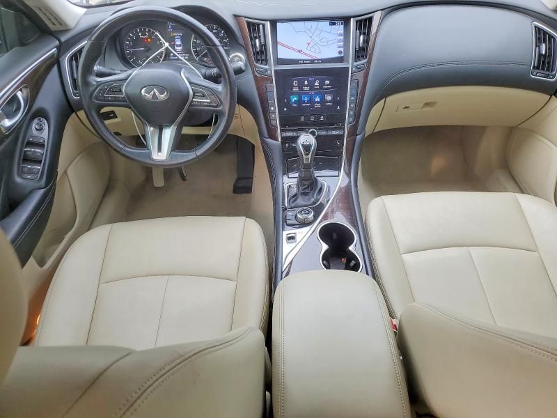 2018 Infiniti Q50 Luxe