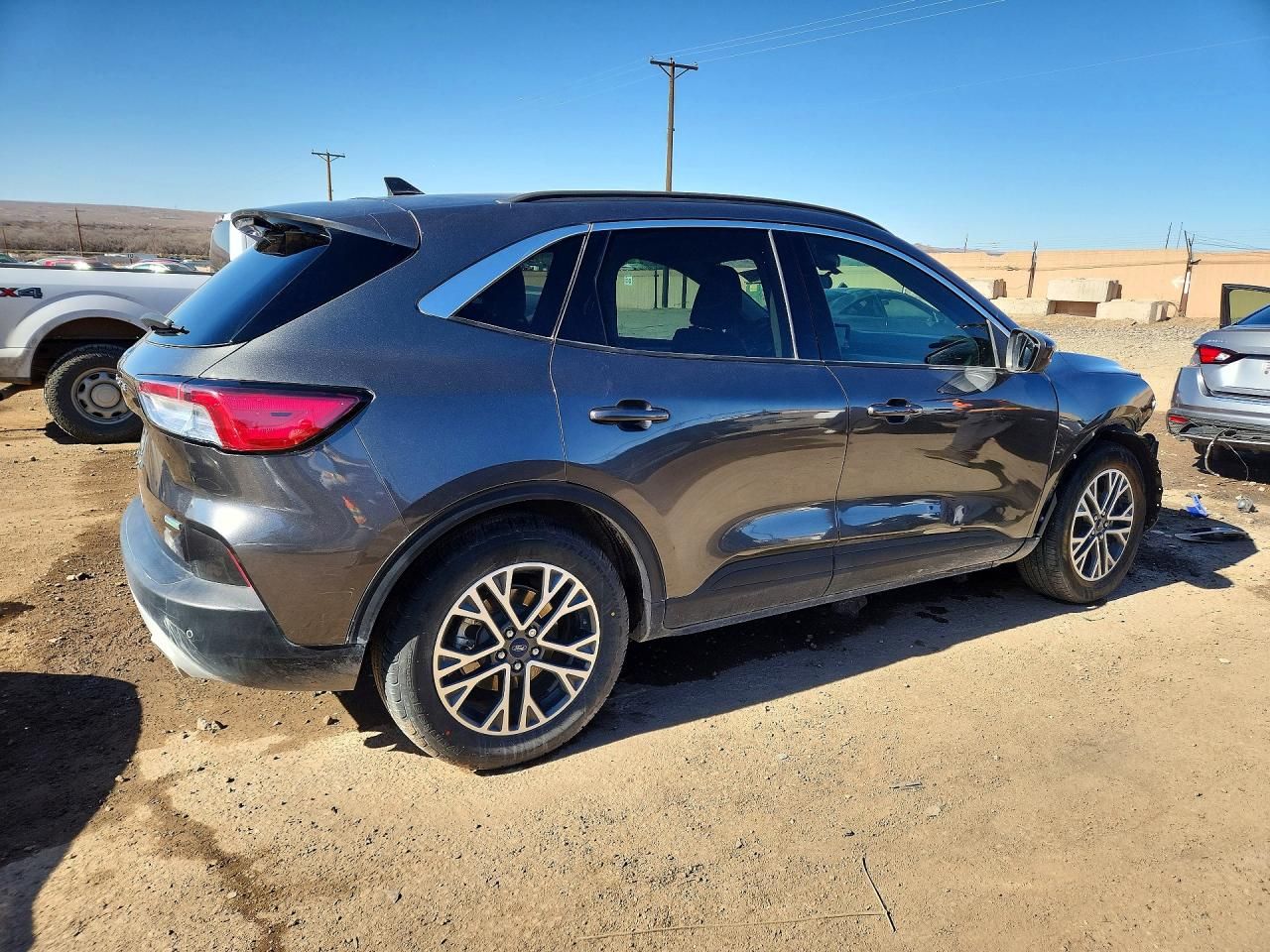 2020 Ford Escape sel