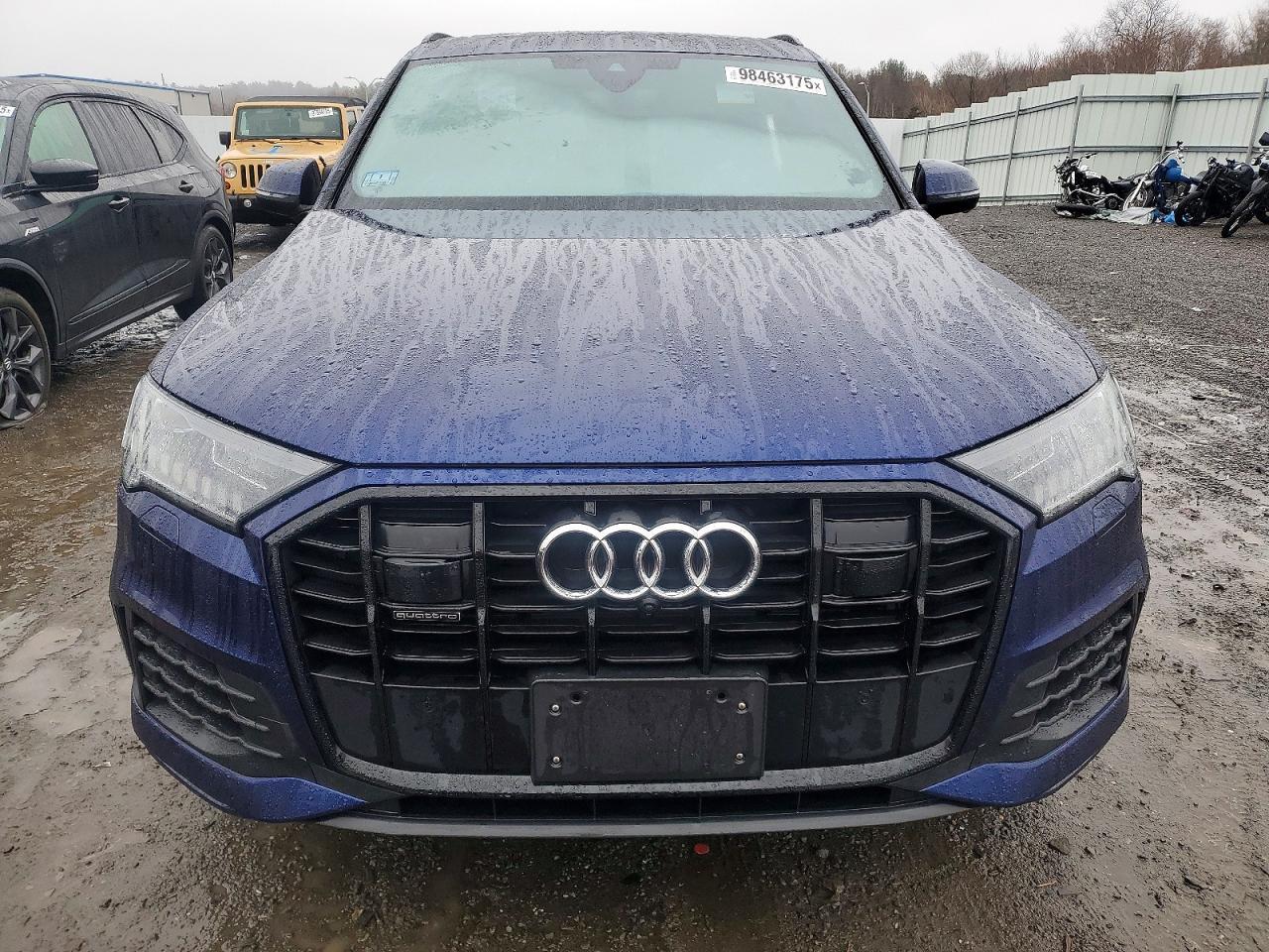2024 Audi Q7 Premium Plus