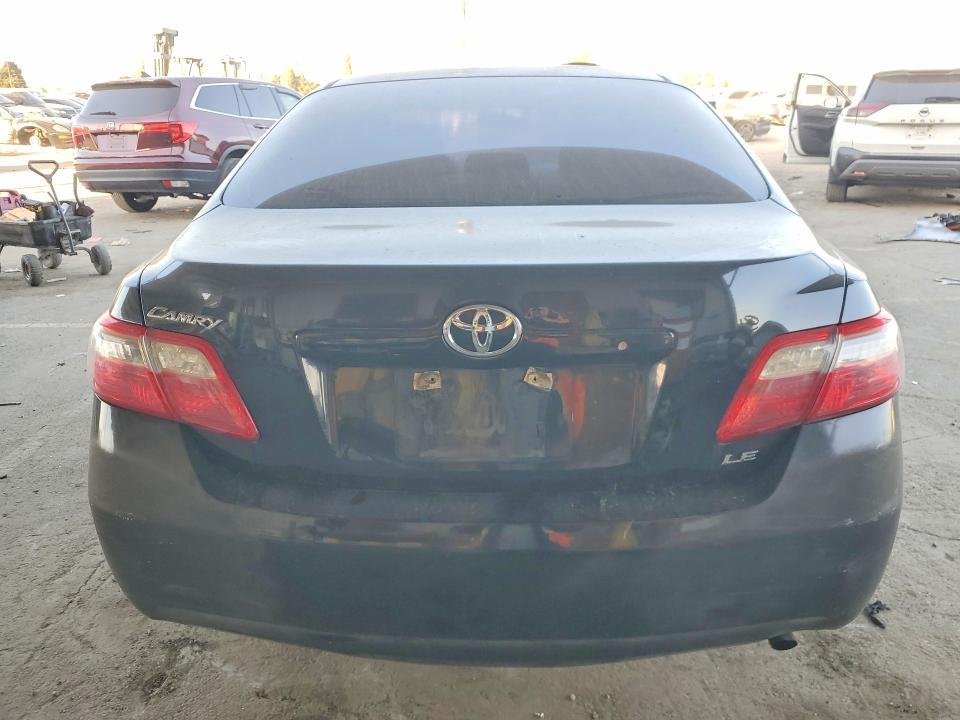 2009 Toyota Camry le