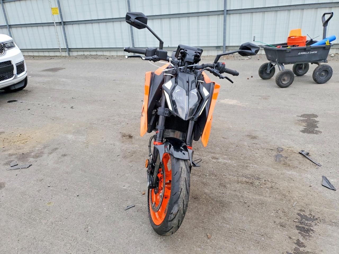 2025 KTM 390 Duke