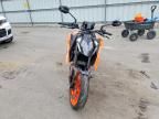 2025 KTM 390 Duke