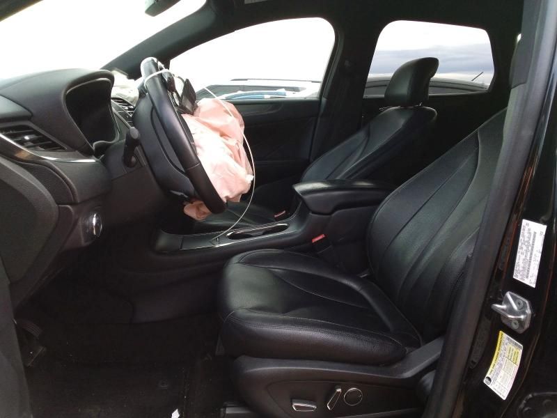 2015 Lincoln Townhouse MKC