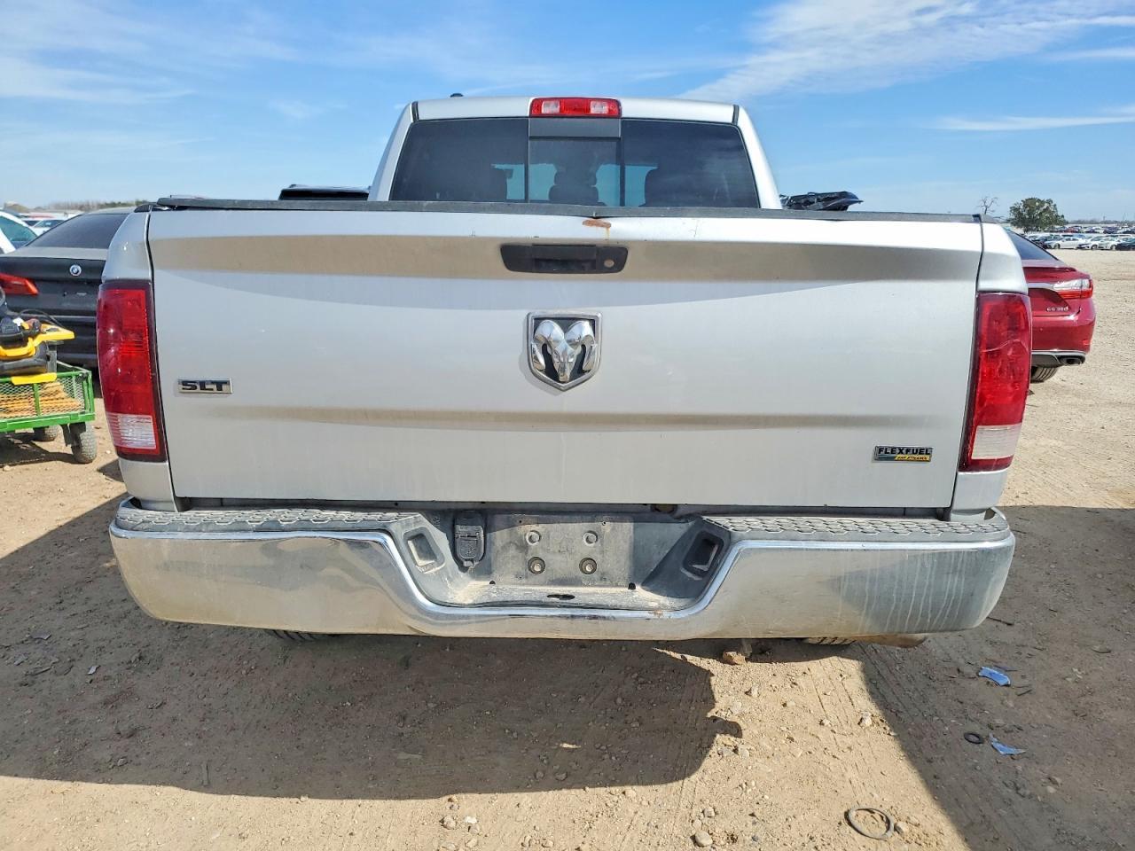 2016 Dodge RAM 1500 SLT