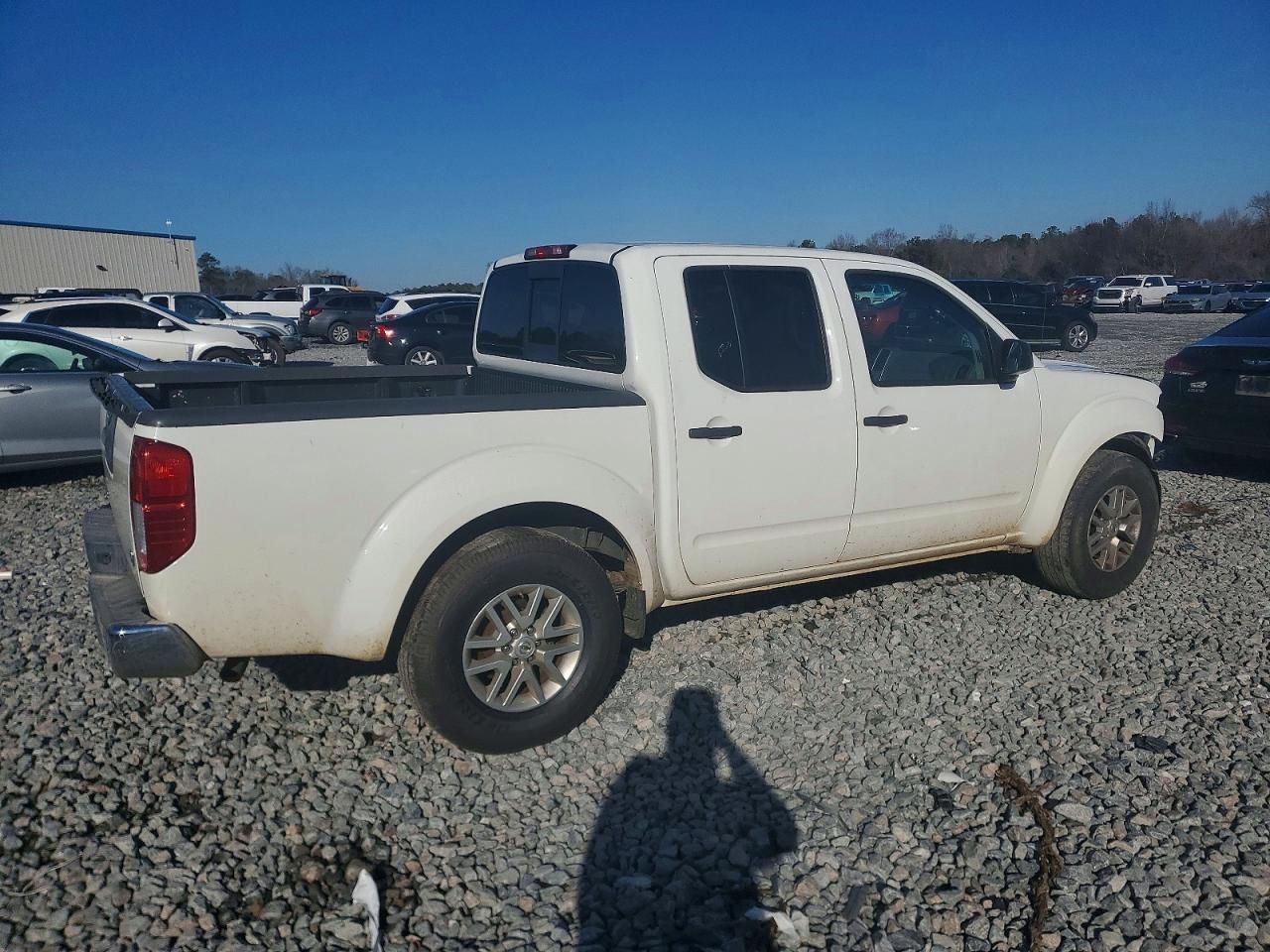 2017 Nissan Frontier s