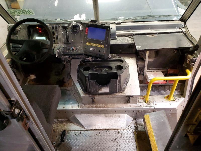 2020 Freightliner MT45G Delivery Truck