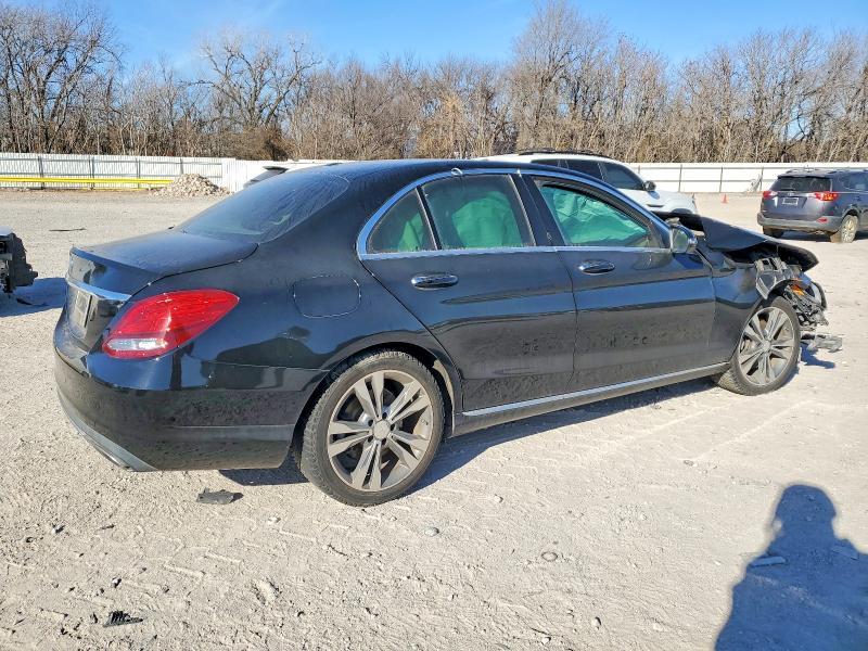 2016 Mercedes-Benz C300