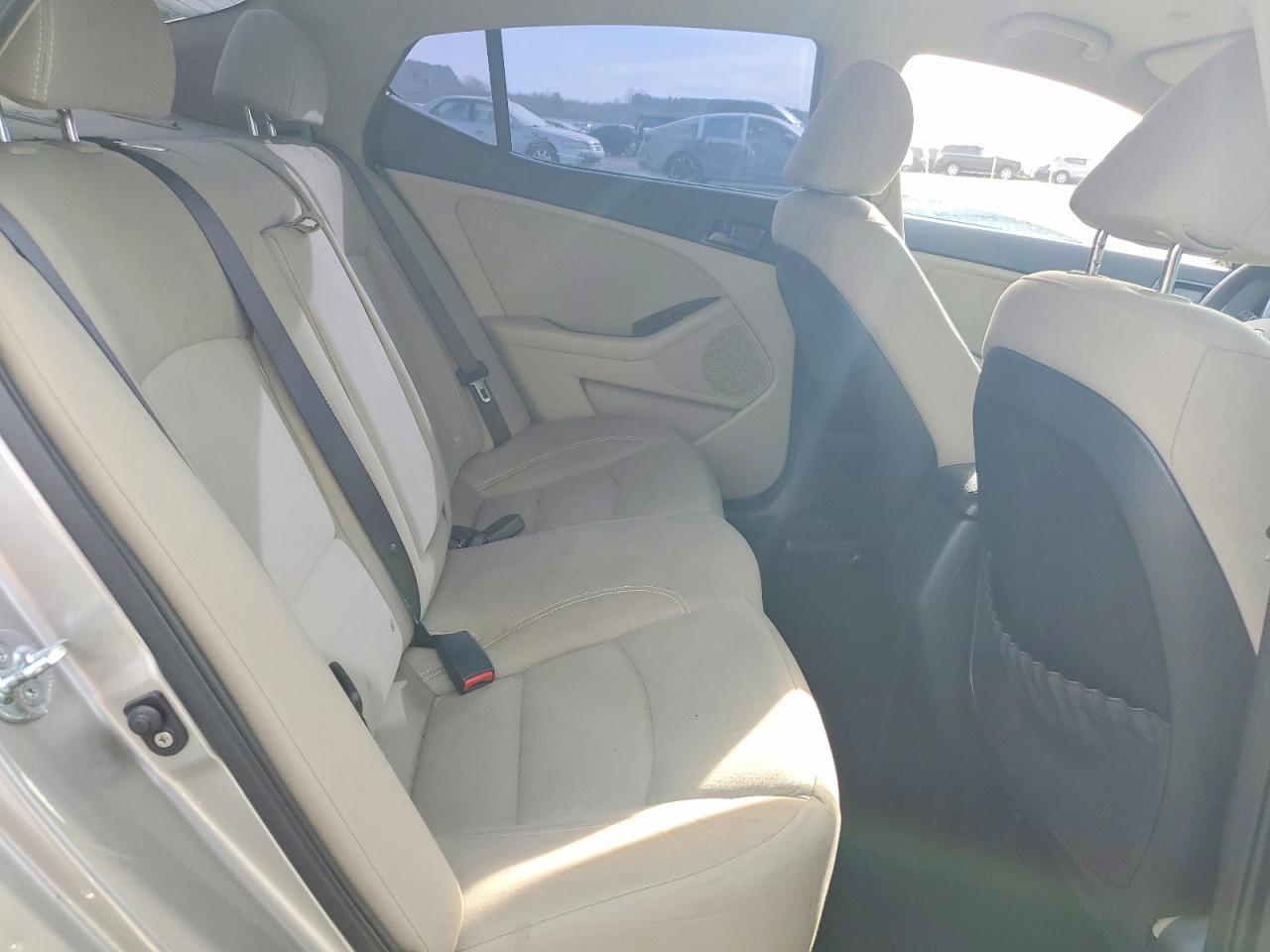 2013 KIA Optima lx