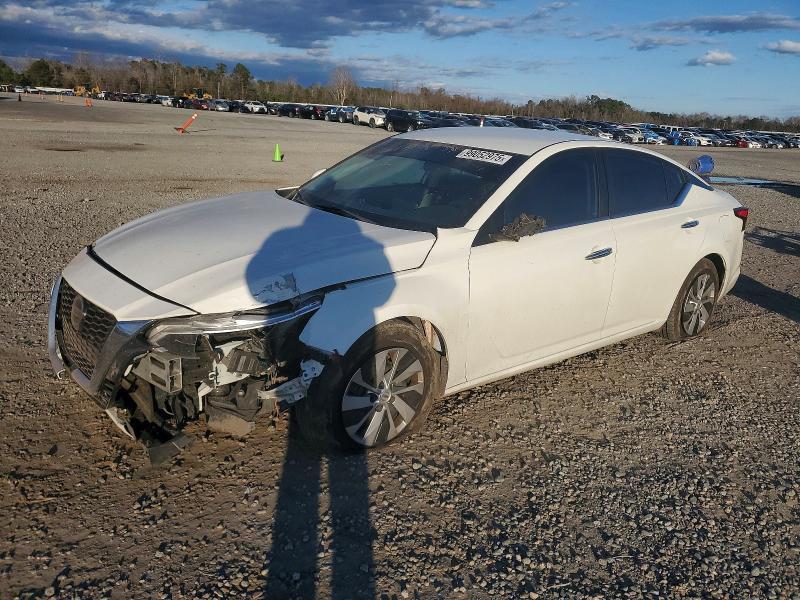 2019 Nissan Altima s