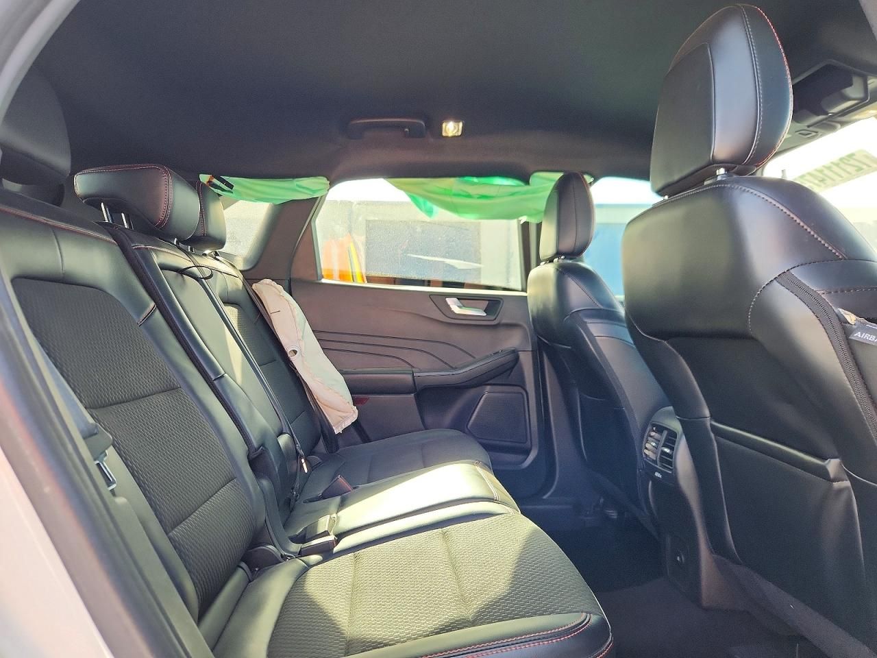 2023 Ford Escape st Line