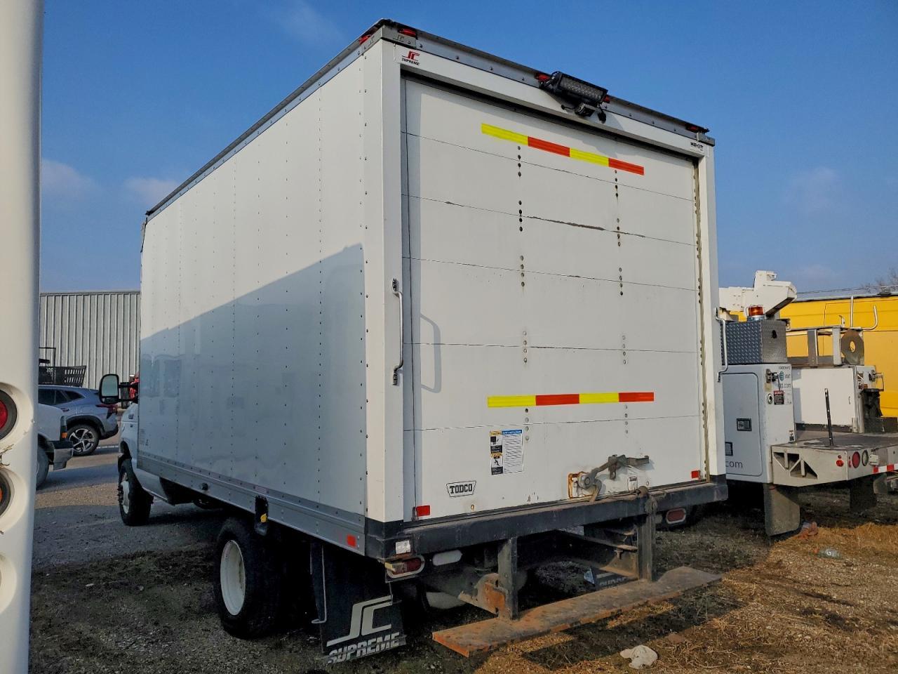 2013 Ford E350 BOX Truck