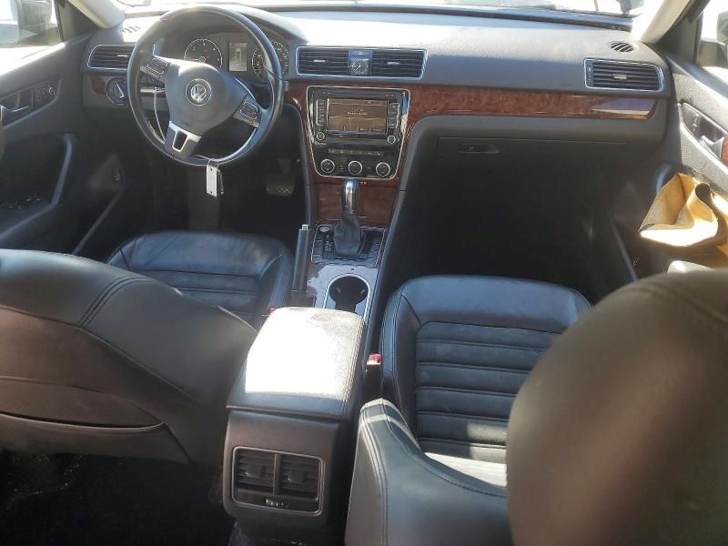 2013 Volkswagen Passat sel