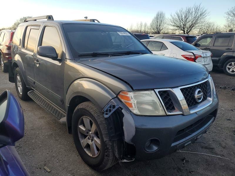 2011 Nissan Pathfinder s