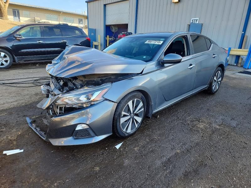 2021 Nissan Altima sv