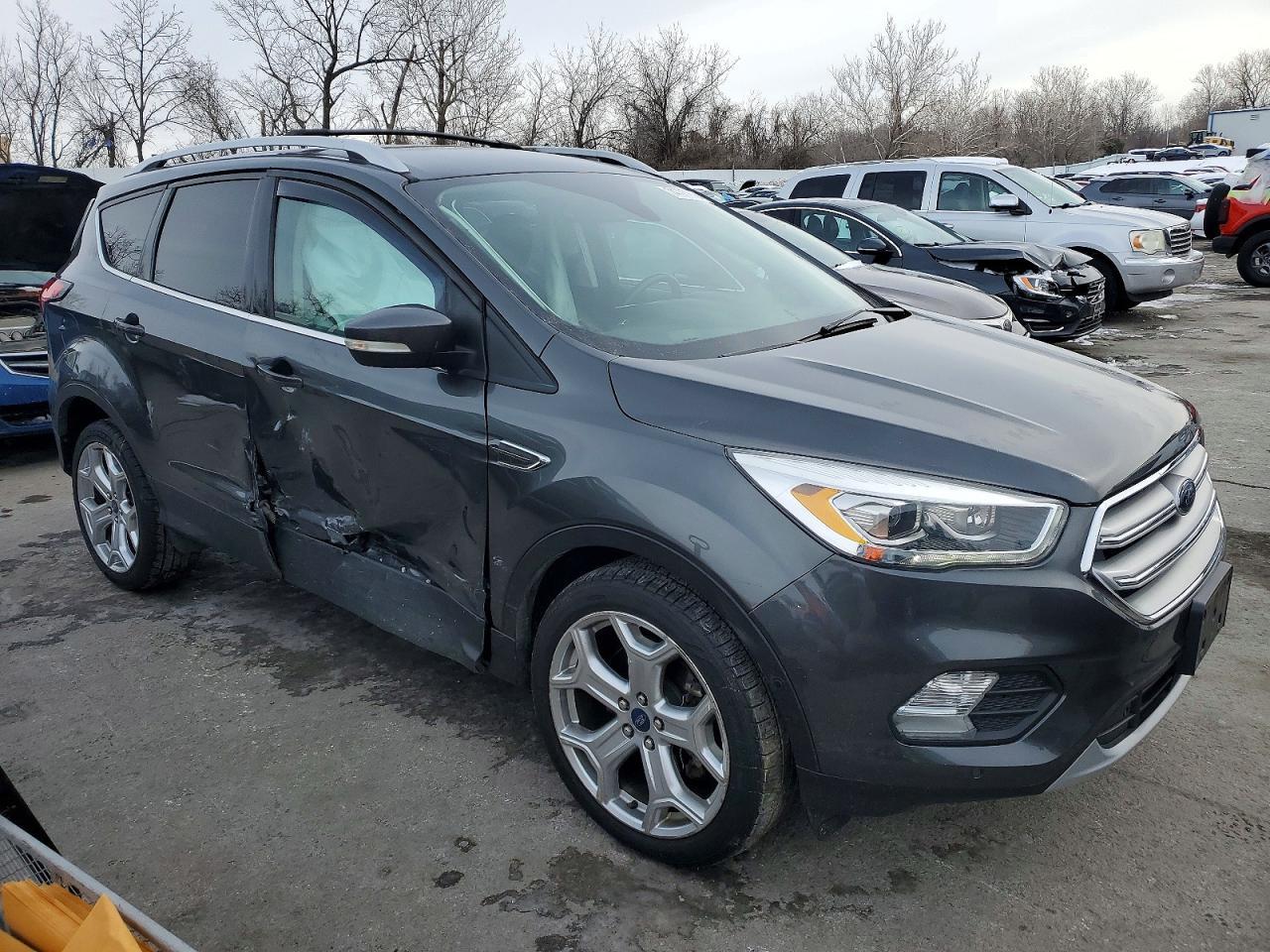 2019 Ford Escape Titanium