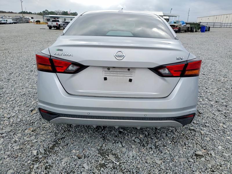 2022 Nissan Altima sv