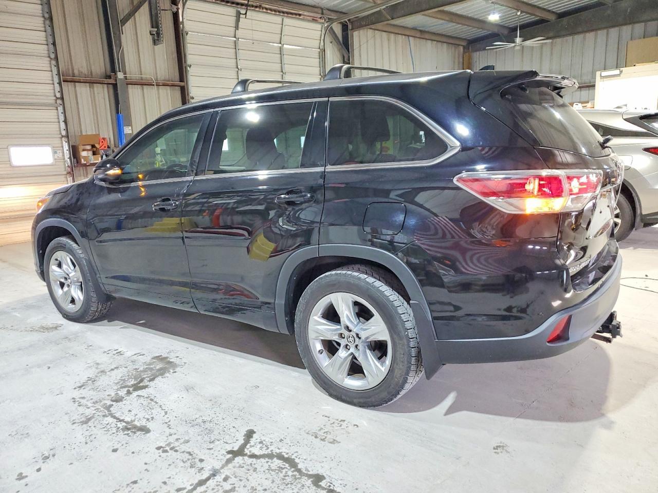 2016 Toyota Highlander Limited