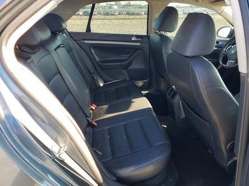 2010 Volkswagen Jetta Limited