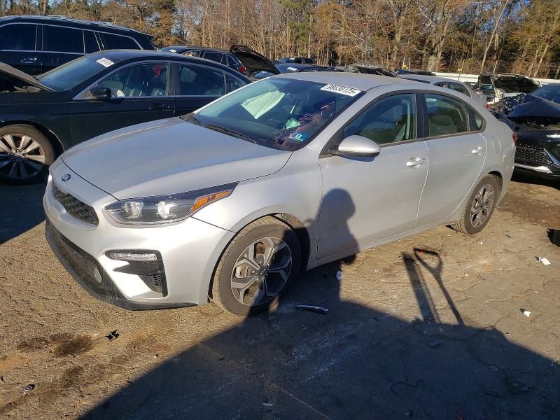 2021 KIA Forte fe