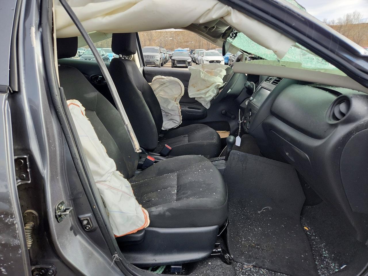 2019 Nissan Versa s