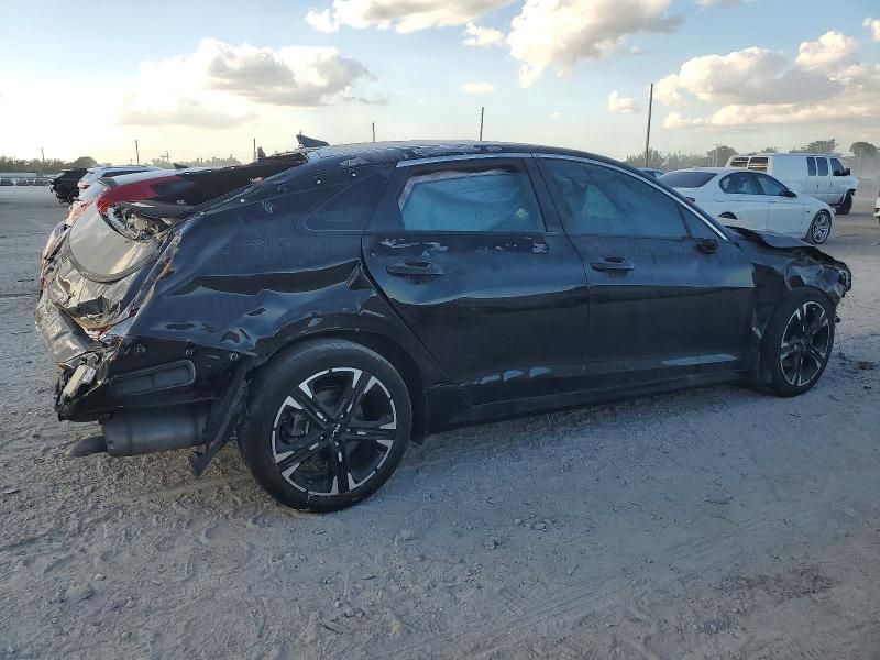 2023 KIA K5 gt Line