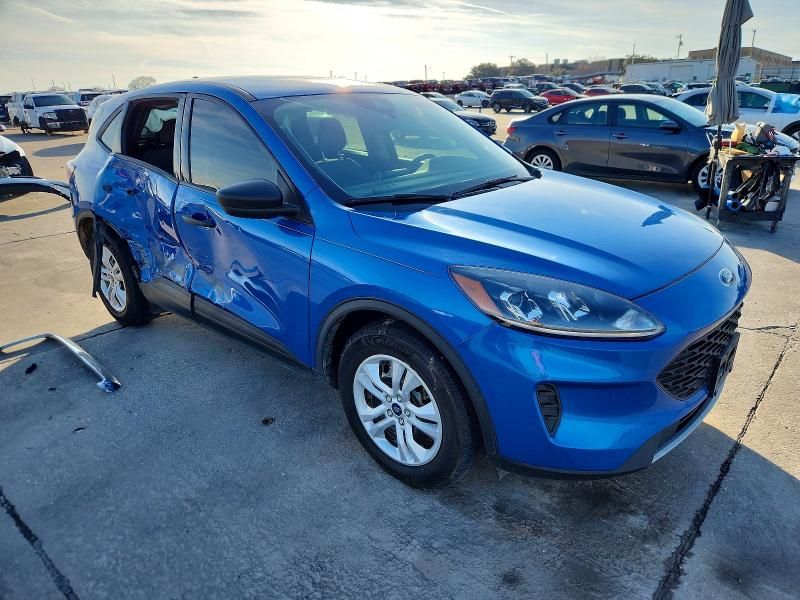 2020 Ford Escape s