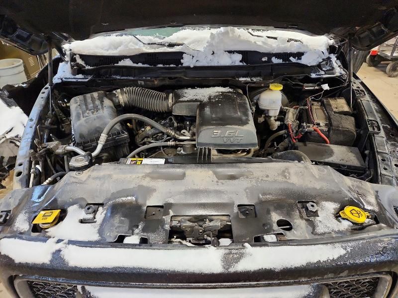 2021 Dodge Ram 1500 Classic slt