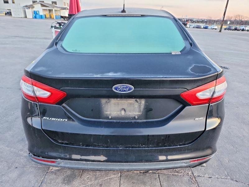 2016 Ford Fusion se