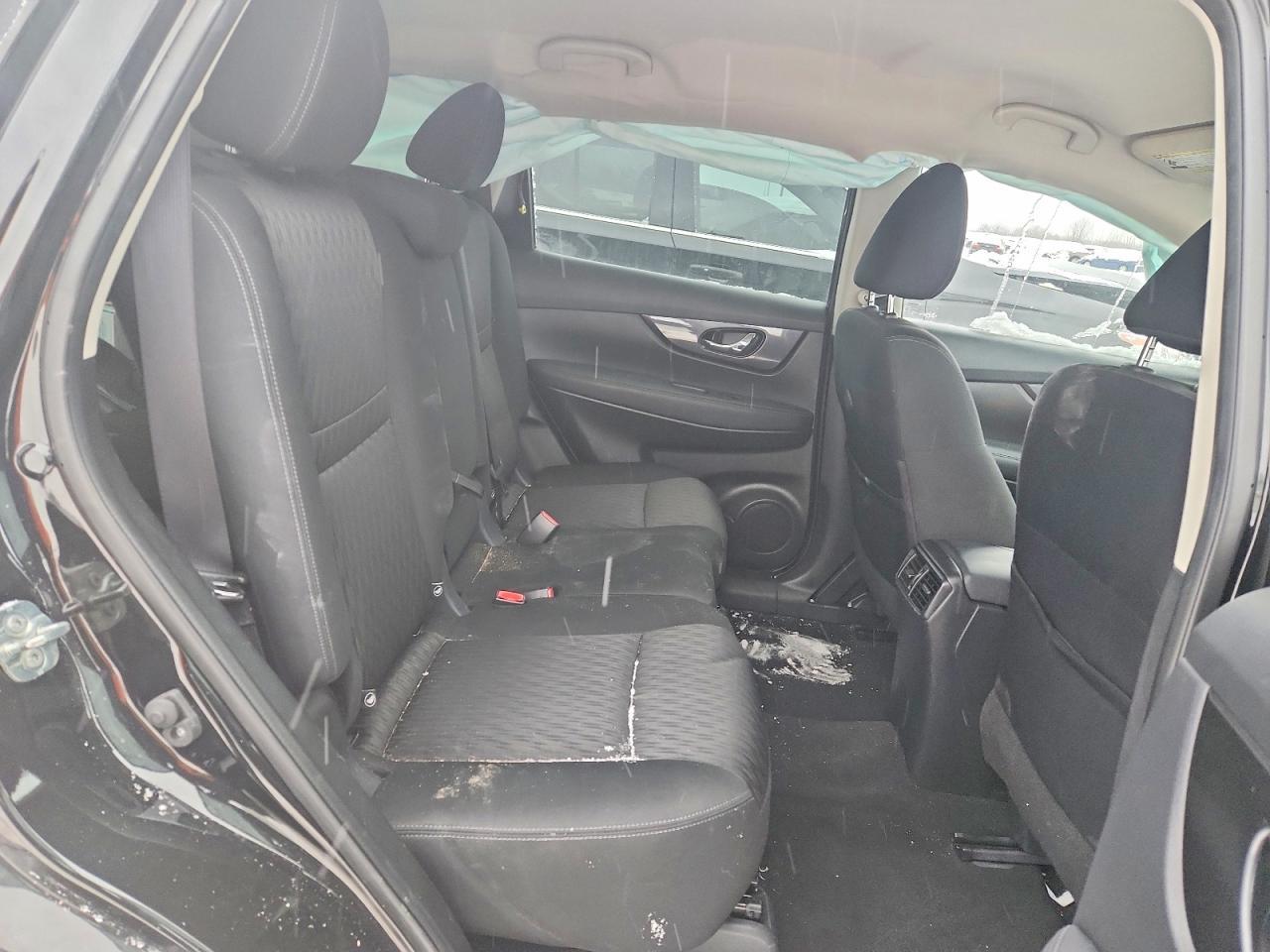 2020 Nissan Rogue s