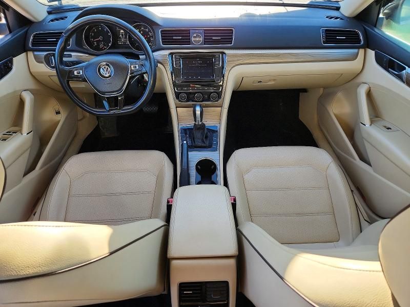 2016 Volkswagen Passat se