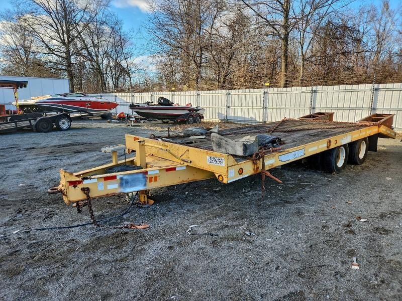 2001 Tmas 2001 Towmaster Equipment Trailer