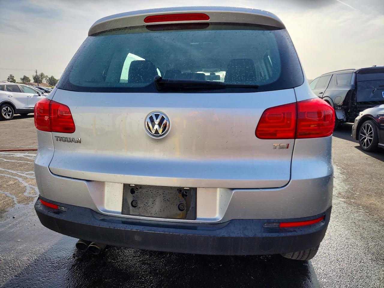 2017 Volkswagen Tiguan s