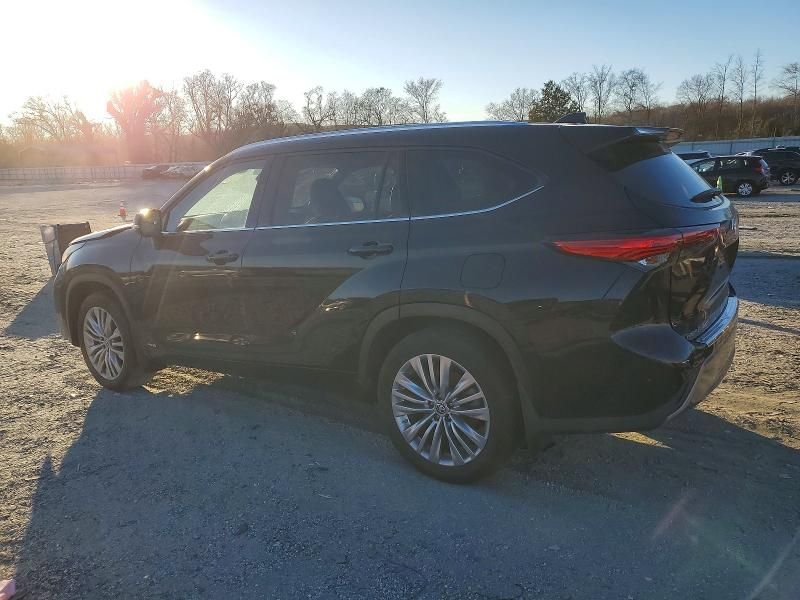 2023 Toyota Highlander Hybrid Limited