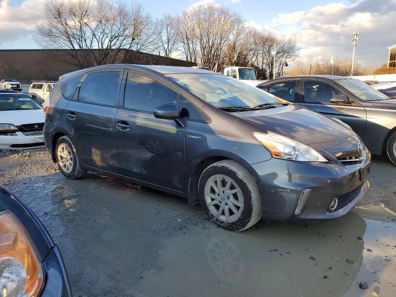 2012 Toyota Prius v