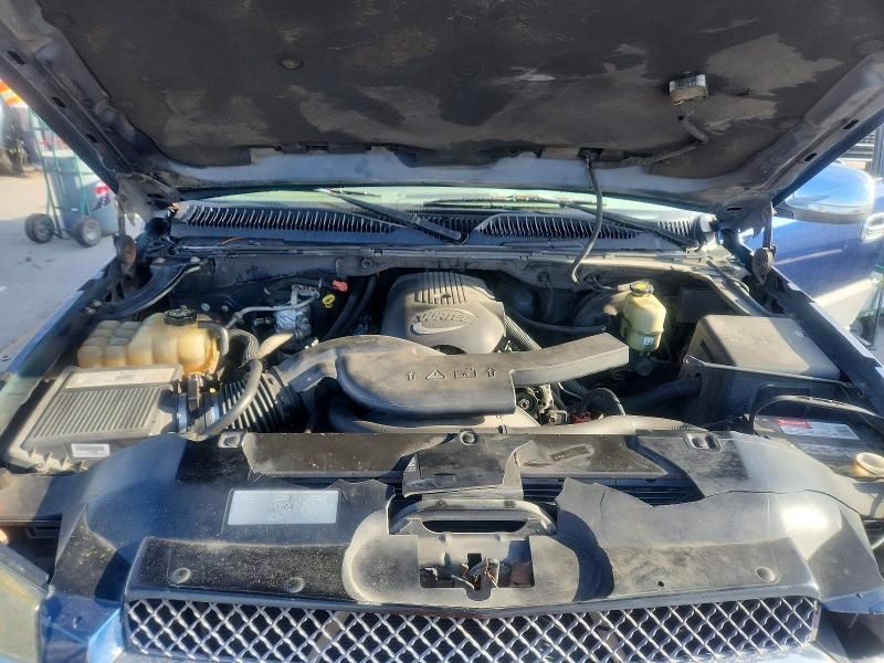 2002 Chevrolet Avalanche C1500