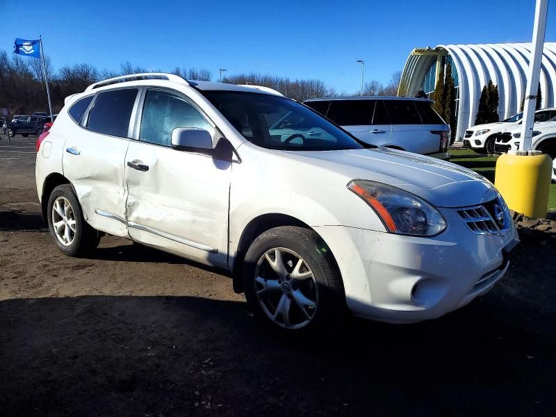 2011 Nissan Rogue s