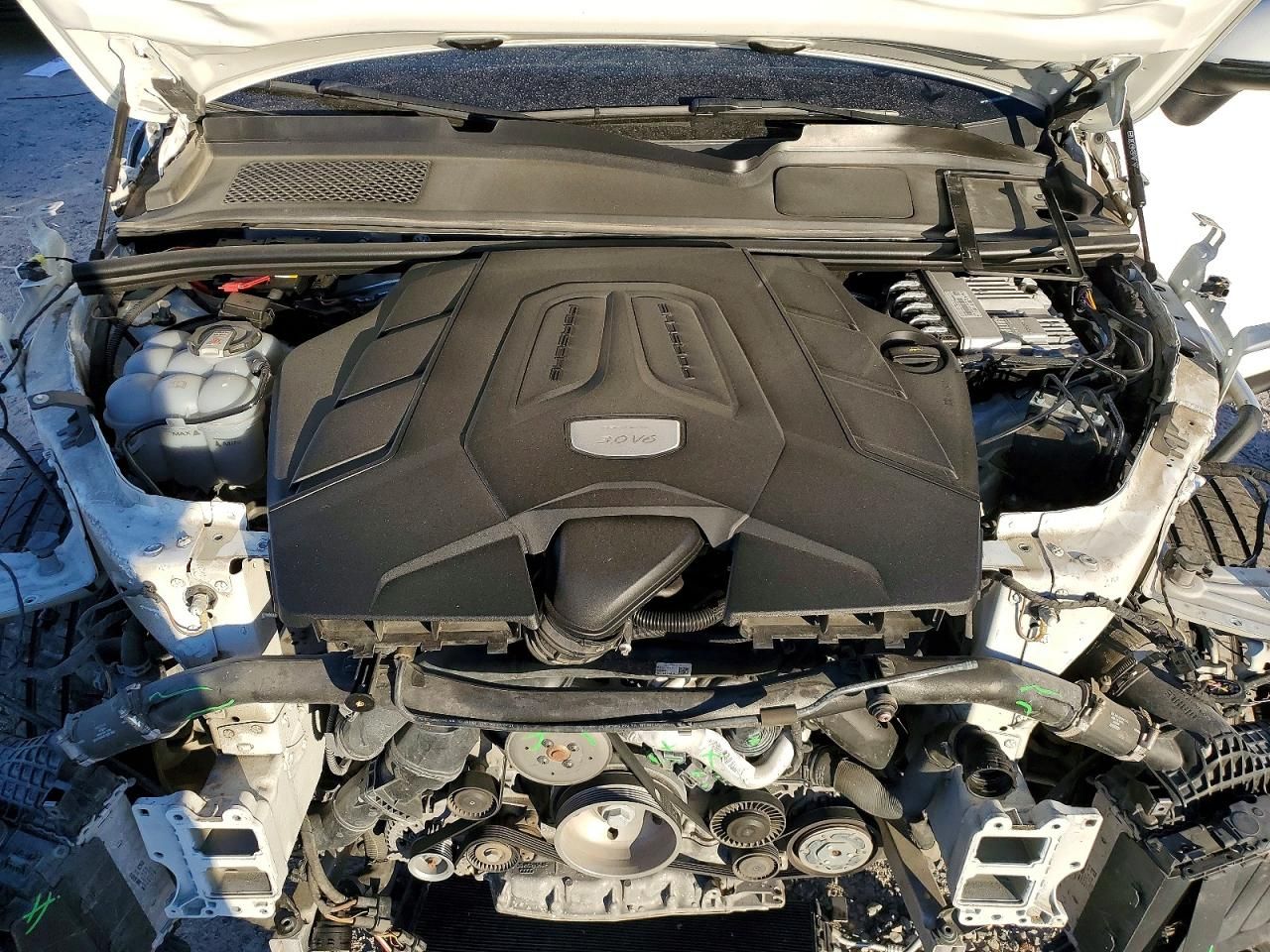 2022 Porsche Cayenne Coupe