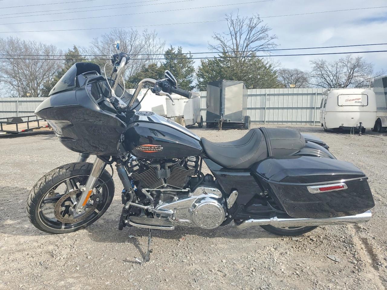 2025 Harley-Davidson Fltrx