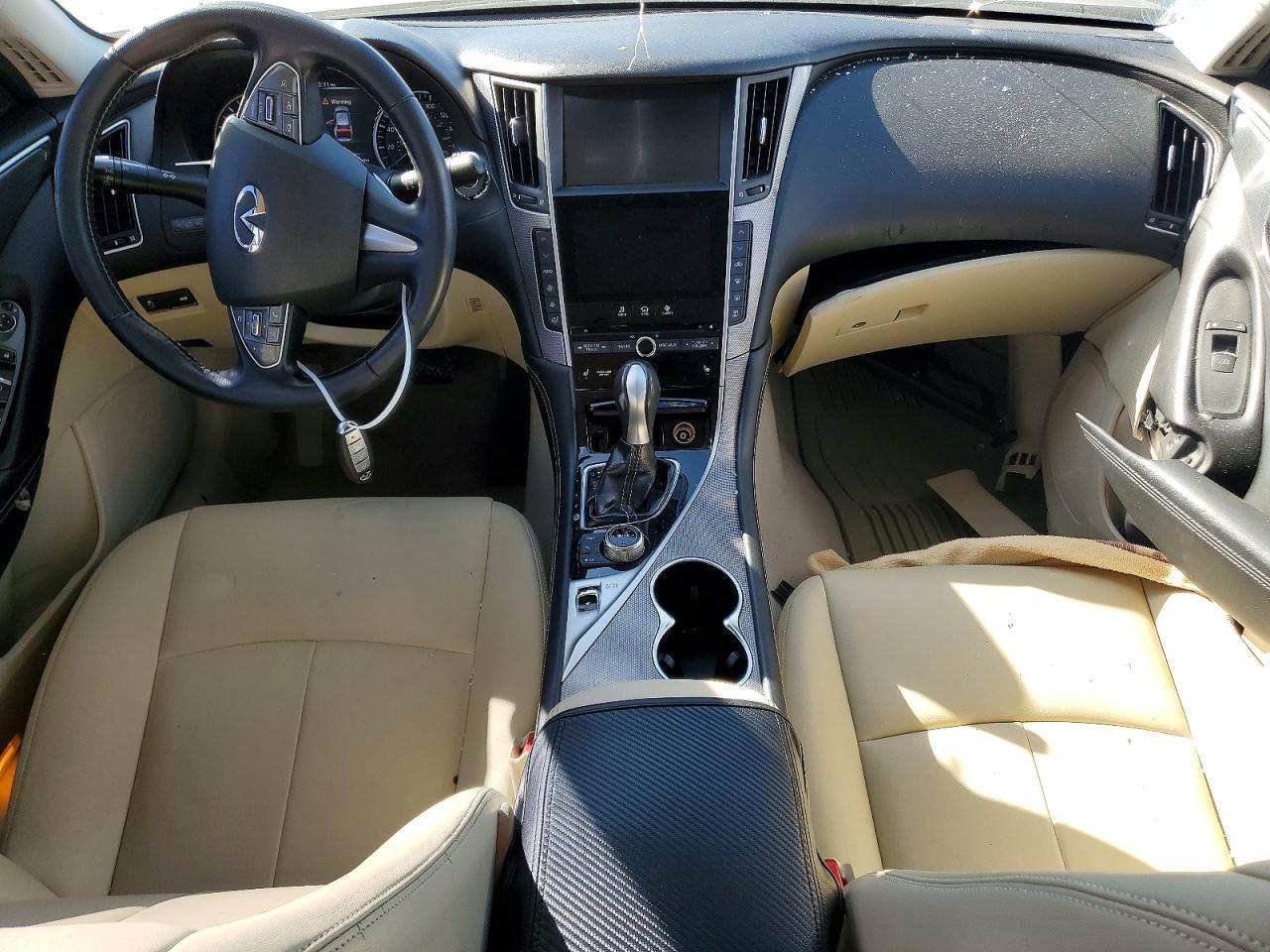 2015 Infinity Q50 Base