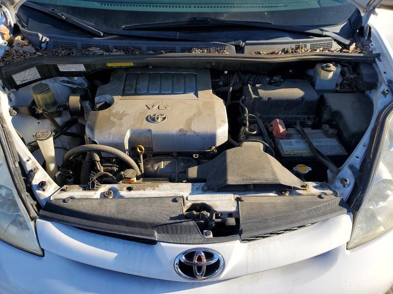 2009 Toyota Sienna ce