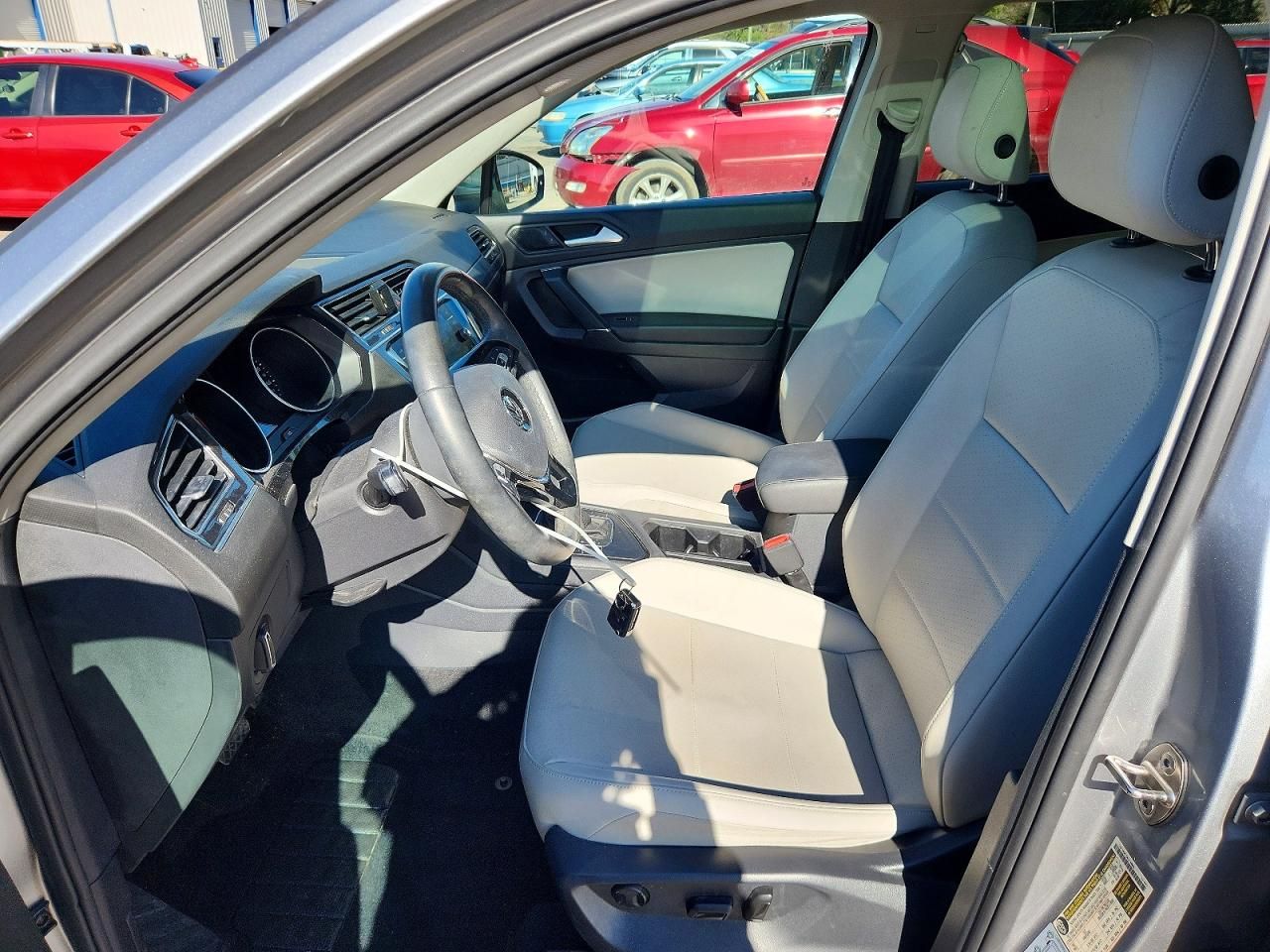 2020 Volkswagen Tiguan se