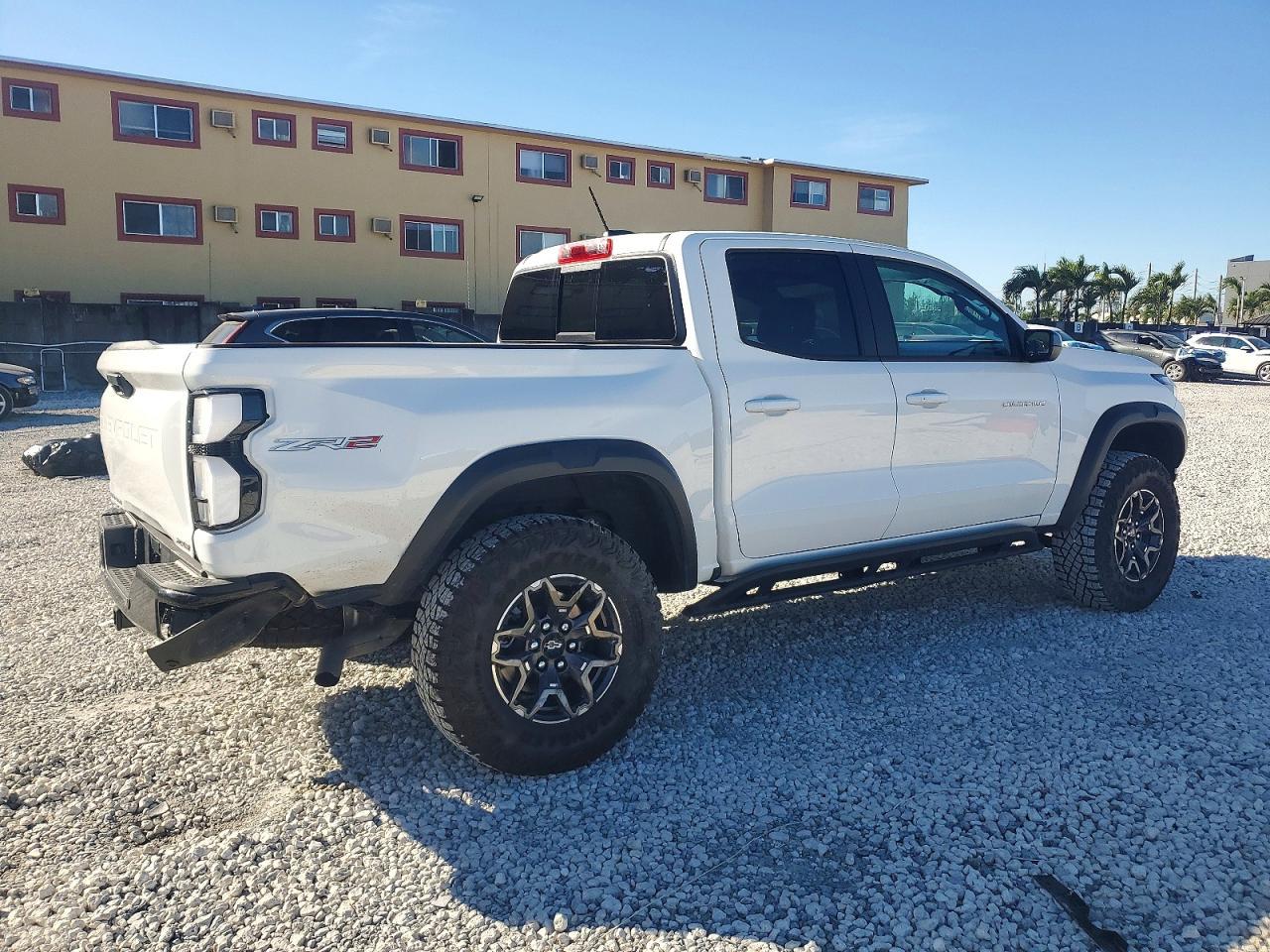 2025 Chevrolet Colorado ZR2