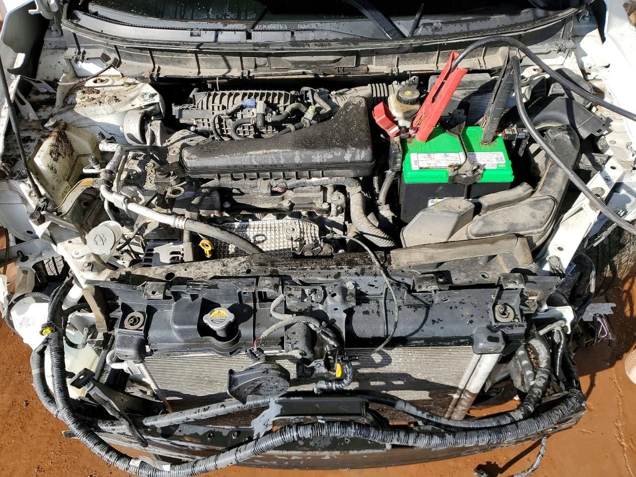 2017 Nissan Rogue sv