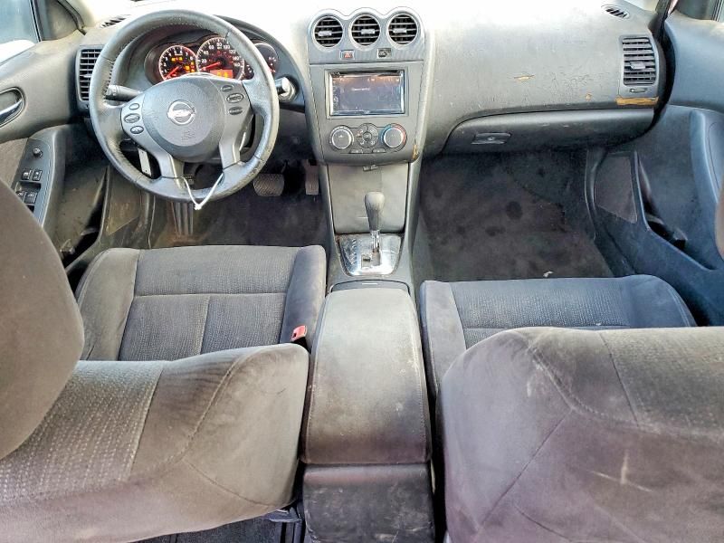 2011 Nissan Altima Base