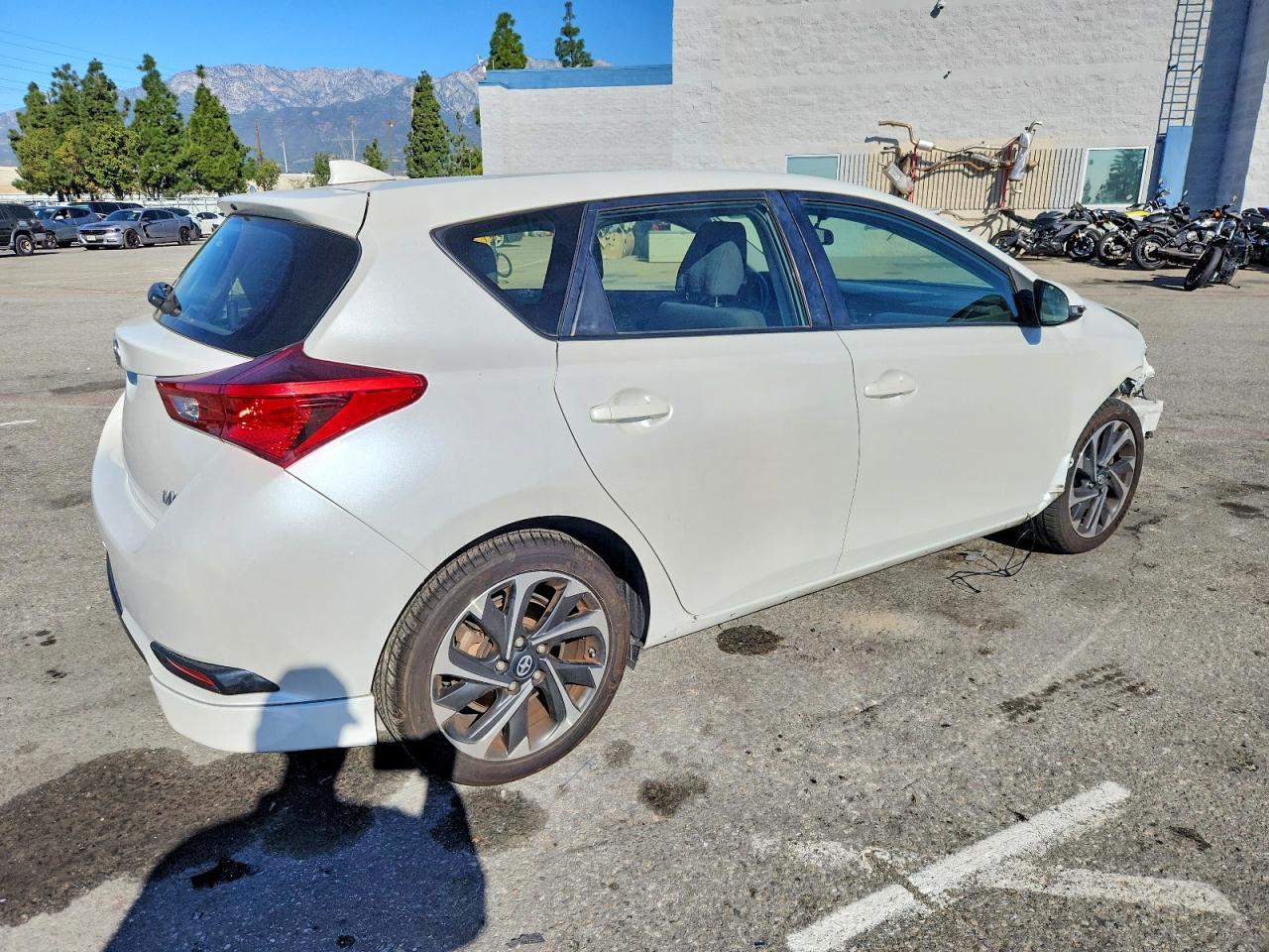 2016 Scion IM